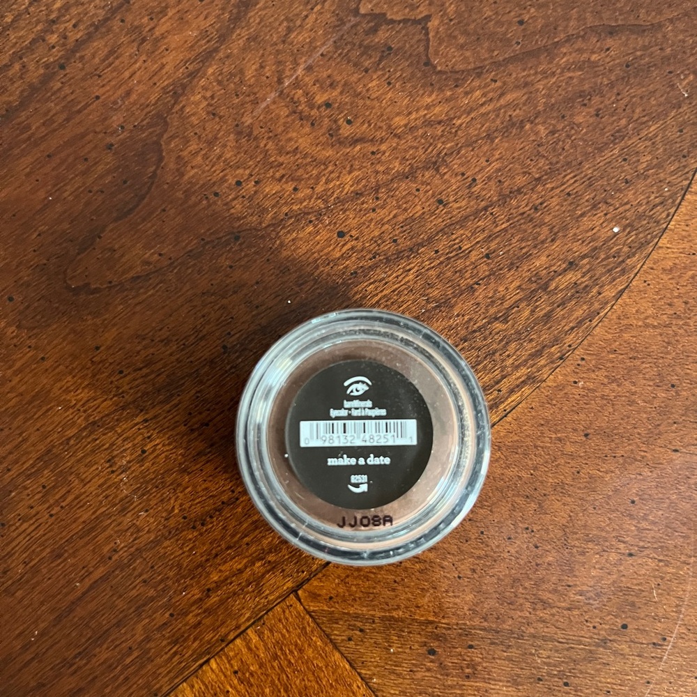 Bare Minerals Make a Date Loose Powder Eyecolor